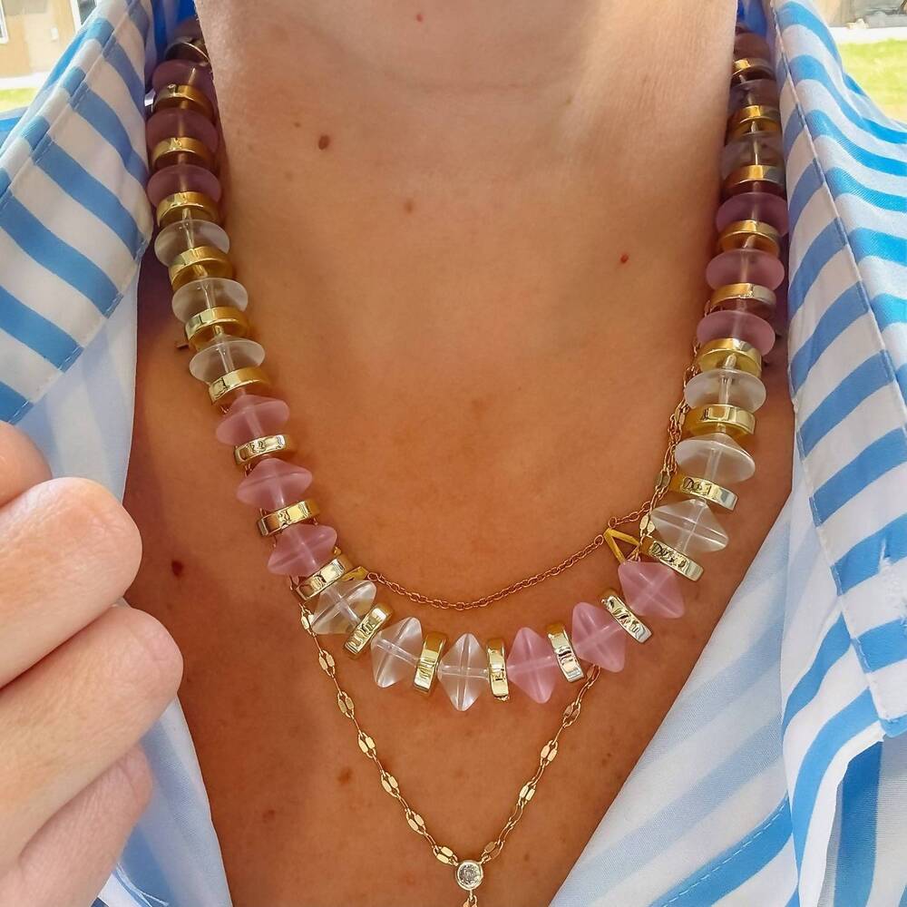 NEW TREASURE JEWELS frosted blush necklace in pink